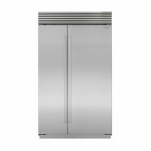 Load image into Gallery viewer, Sub-Zero Side-By-Side Refrigerator & Freezer with Internal Ice & Water Dispenser | ICBCL4850SID
