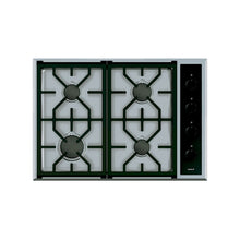 Load image into Gallery viewer, Wolf 762mm Transitional Gas Cooktop | ICBCG304T/S
